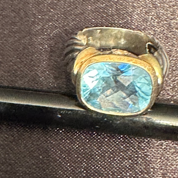 David Yurman Noblesse Blue Topaz and Gold Ring Size 7 - Picture 1 of 4